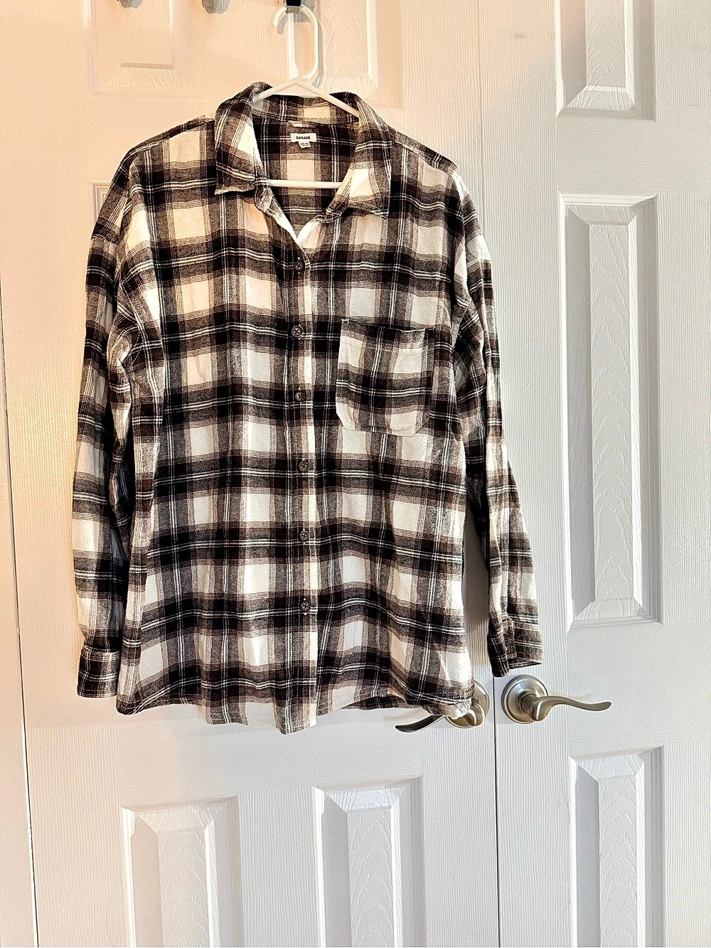 Garage over sized plaid  Button Down Shirt in Brown & White Size M\L